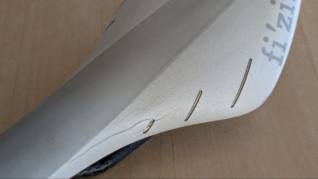 fizik ARIONE R1 カーボンブレイデッド