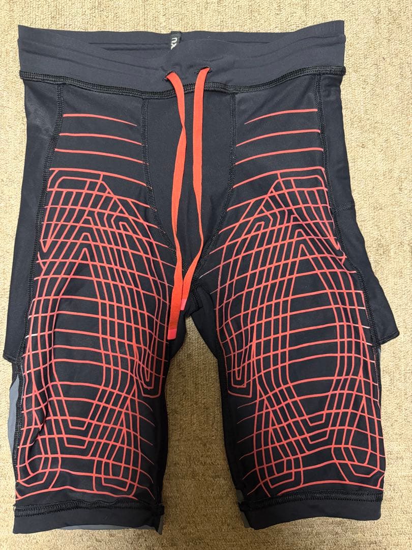 【2XU】ライトスピードリアクトコンプレッションショーツMA7050B ブラック