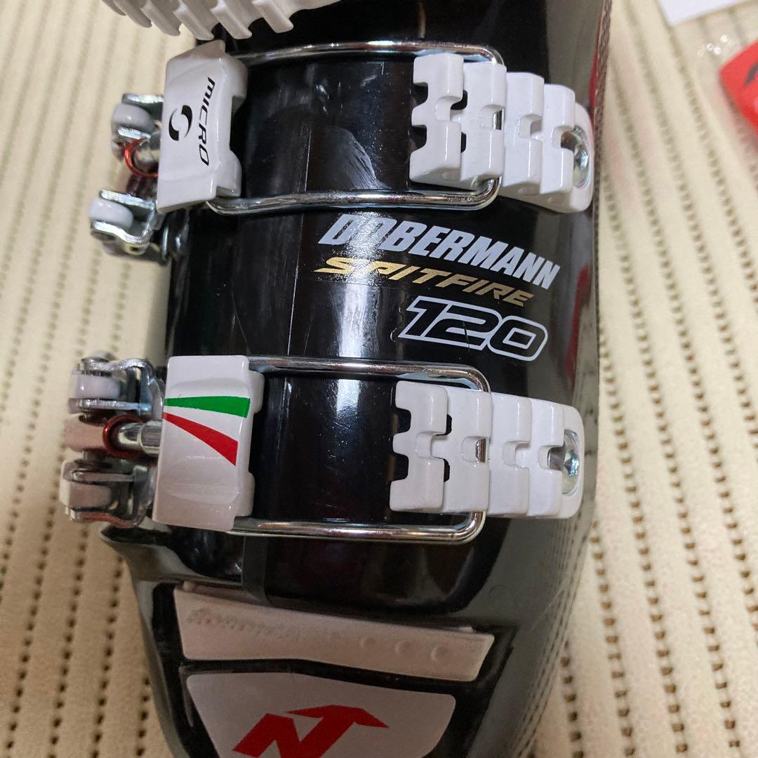 美品　NORDICA スキーブーツ　DOBERMANN120 22.5cm