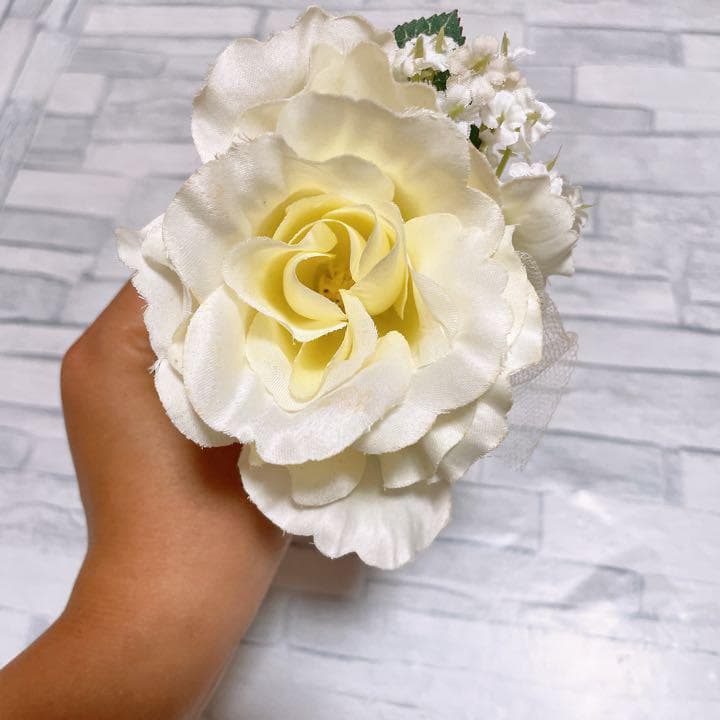 造花　ブーケandブートニアandヘアアクセサリーセット