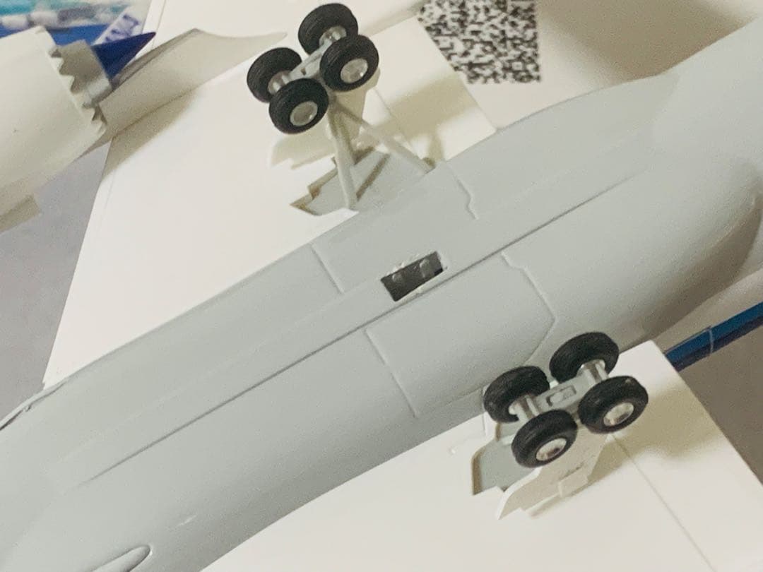 学生様に購入優先権があり‼️ＡＮＡ／Ｂ７８７－９プラスティック樹脂製完成品中古品