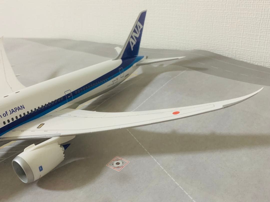 学生様に購入優先権があり‼️ＡＮＡ／Ｂ７８７－９プラスティック樹脂製完成品中古品