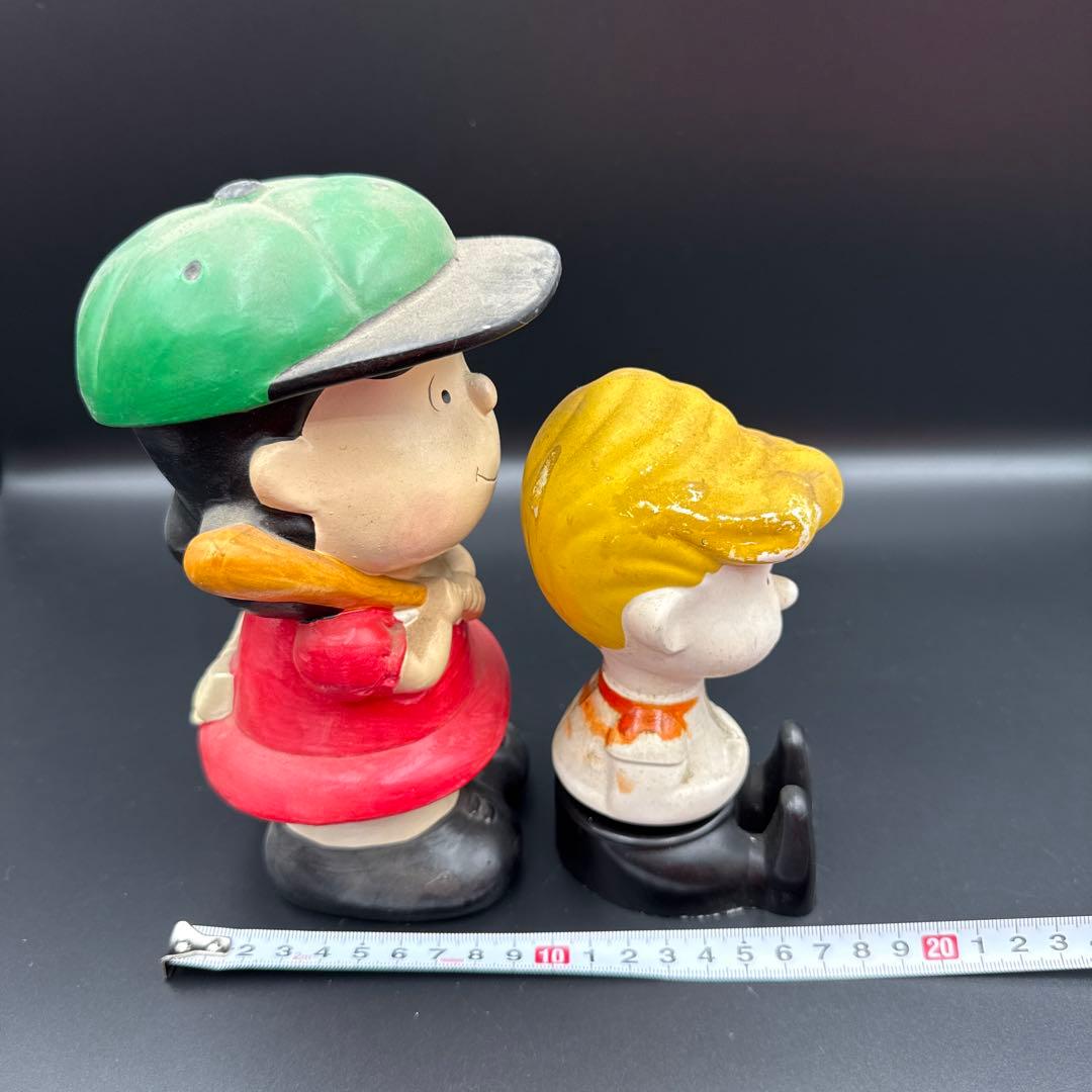 PEANUTS ルーシー＆チャーリーブラウン フィギュアセット スヌーピ仲間