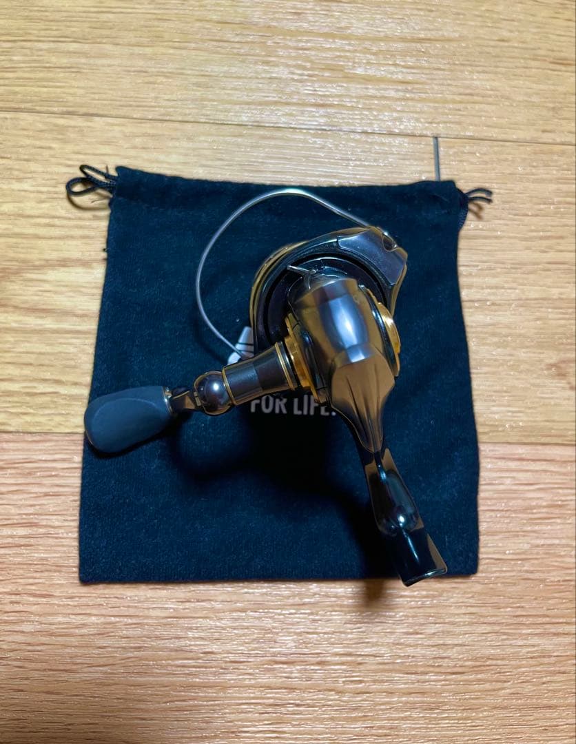 【美品】アブガルシア レボロケット 2500S ディーズスプールキットセット