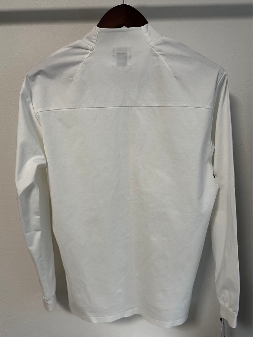 【and per se】ゴルフ モックネックシャツ L 新品未使用