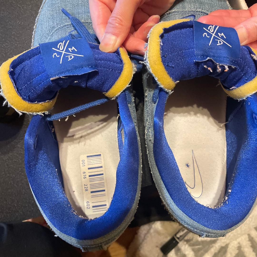 Nike デニムスニーカー ブルー　ブック1