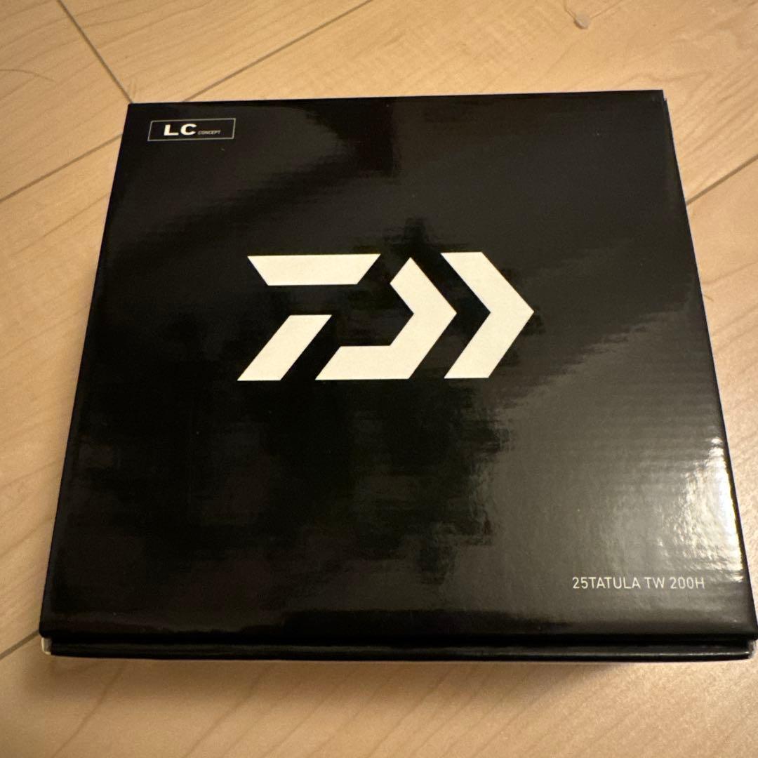 【未使用品】ダイワ 25タトゥーラ ベイトリール 右ハンドル