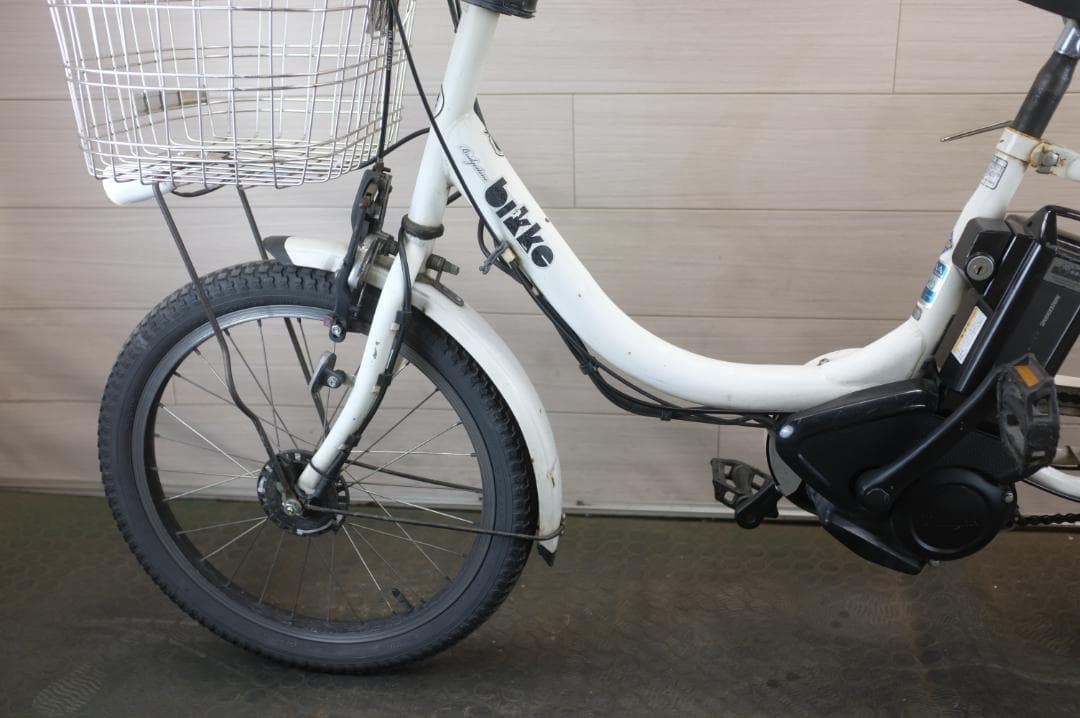 電動自転車 ブリヂストン製　BIKKE 20インチ 3段変速 12.3Ah