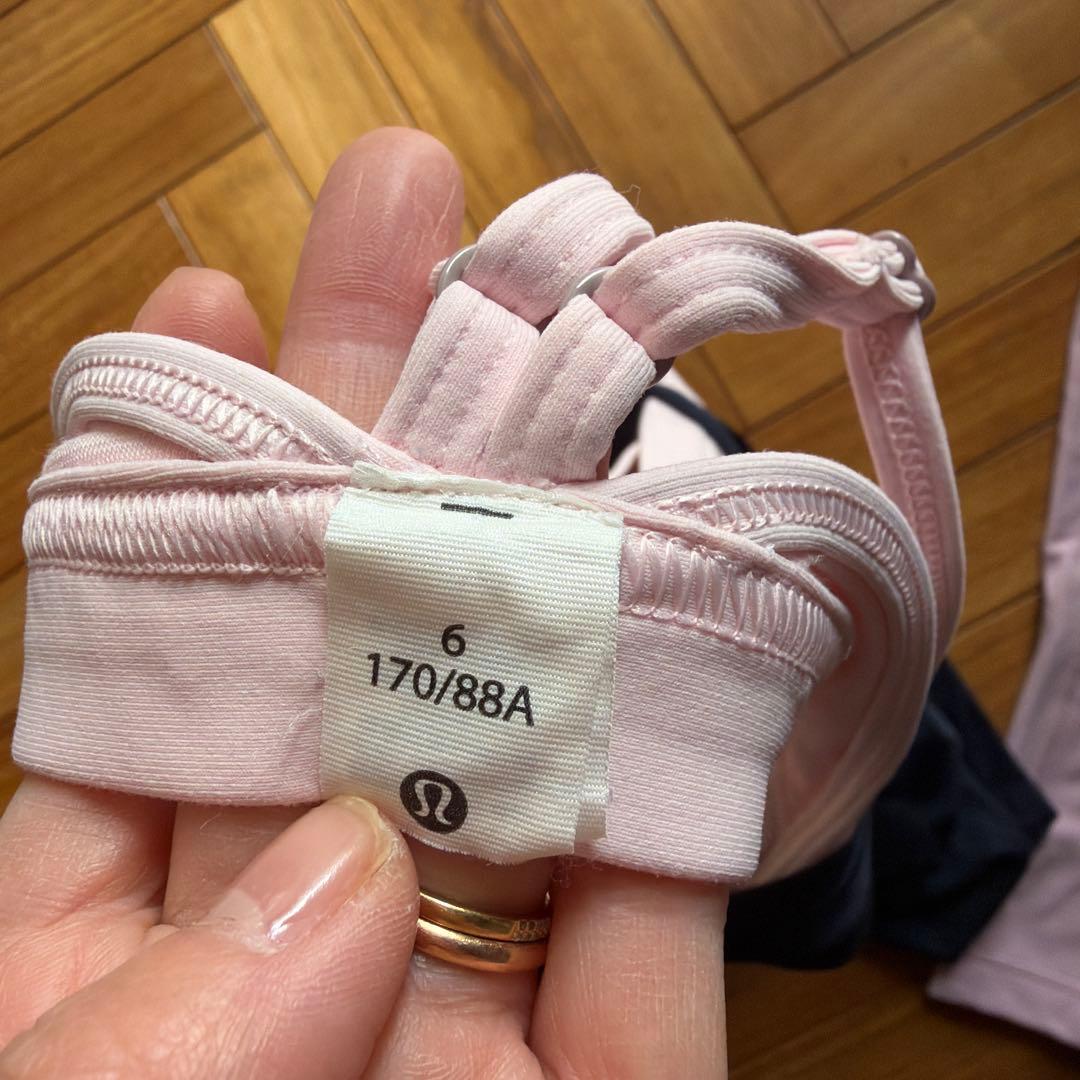 Lululemon ヨガウェア タンクトップとレギンスセット