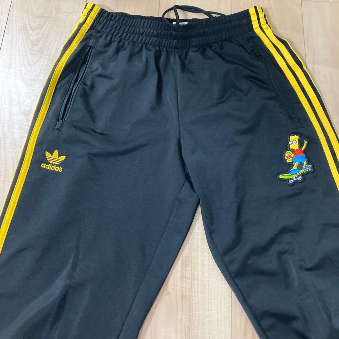 【入手困難】即完‼︎アディダスオリジナルス×シンプソンズトラックパンツジャージ下L