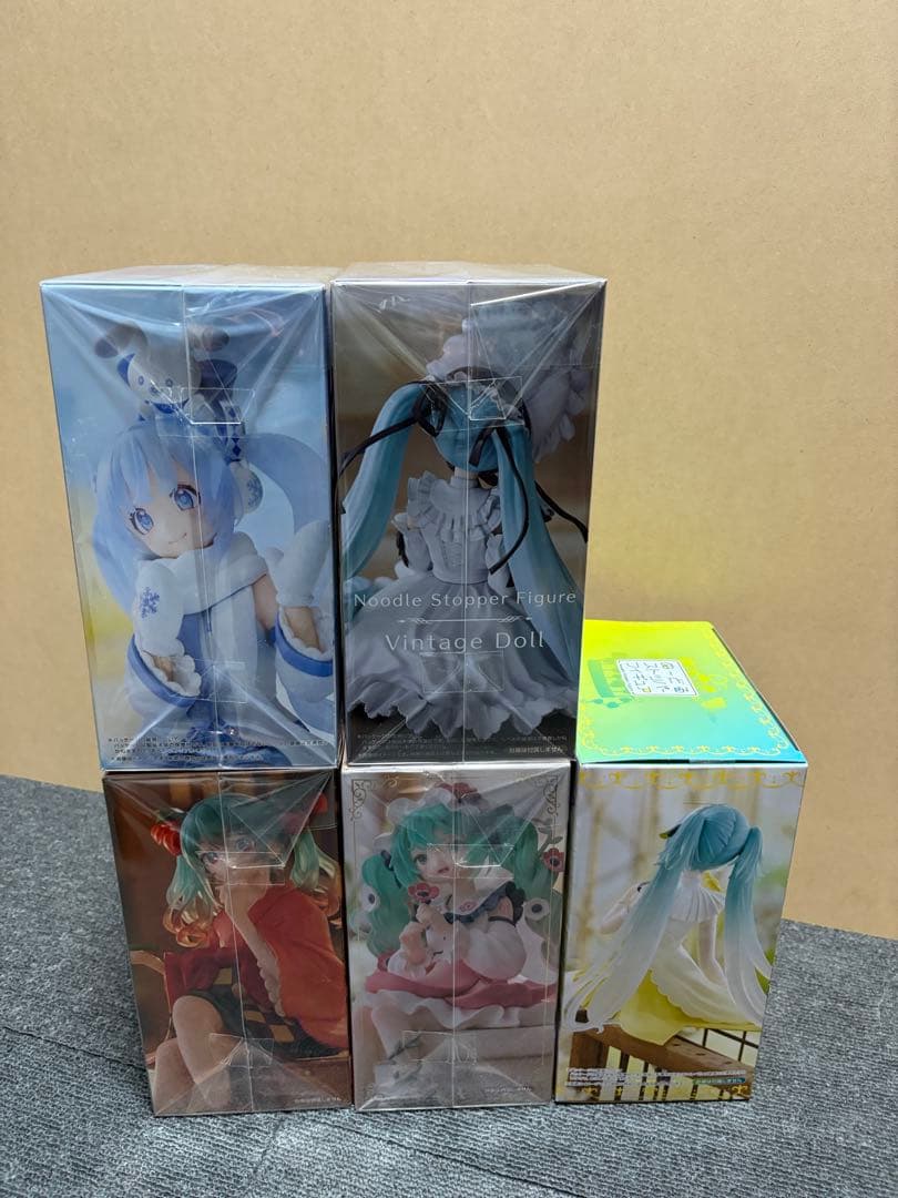 初音ミク　フィギュア　セット　ヴィンテージドール 雪ミク　まとめ売り
