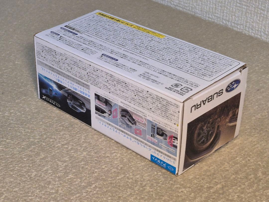 非売品　スバル フォレスター　ぶつからないミニカー