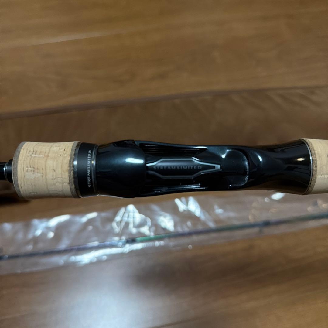 SHIMANO カーディフストリームリミテッドB64L