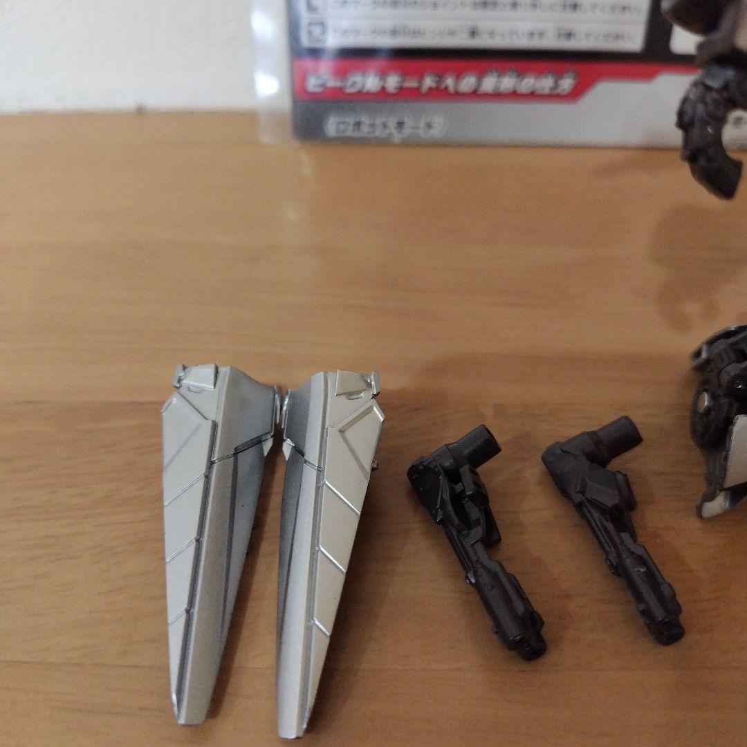 トランスフォーマー　SS-77 サイドスワイプ