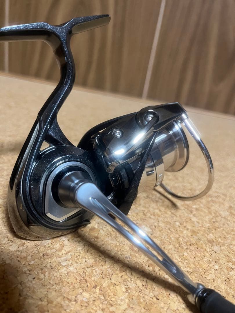 ダイワ　18 イグジスト　LT 3000 XH 美品