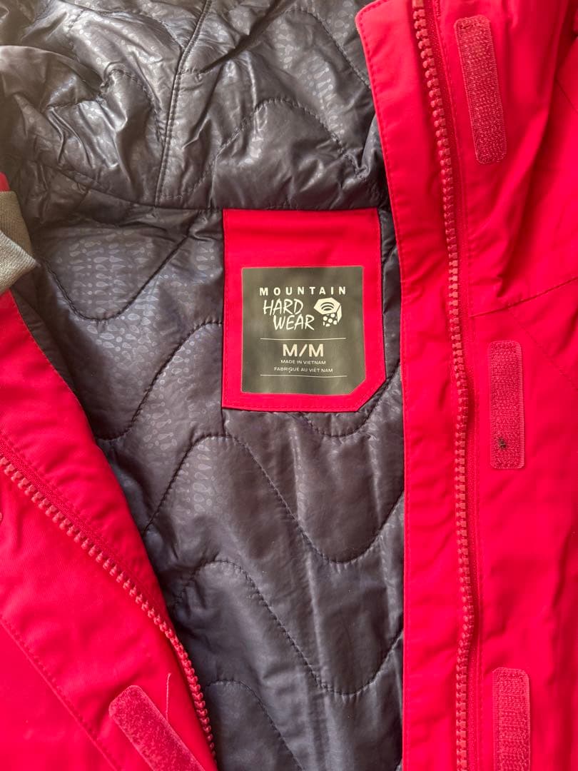 MOUNTAINHARDWEAR ウェア　ウィメンズ　Mサイズ