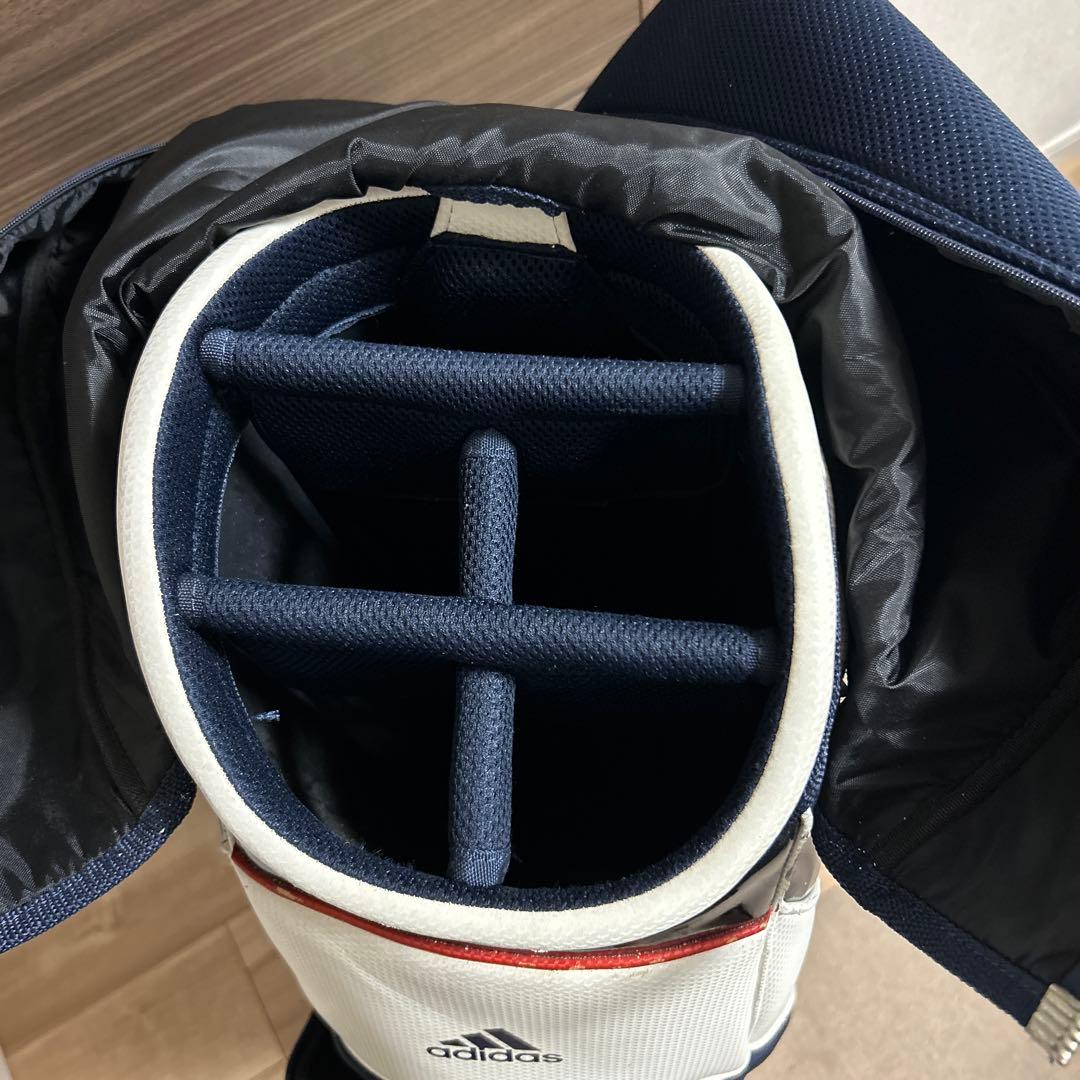 アディダス キャディバッグ 軽量2.9kg AWU38