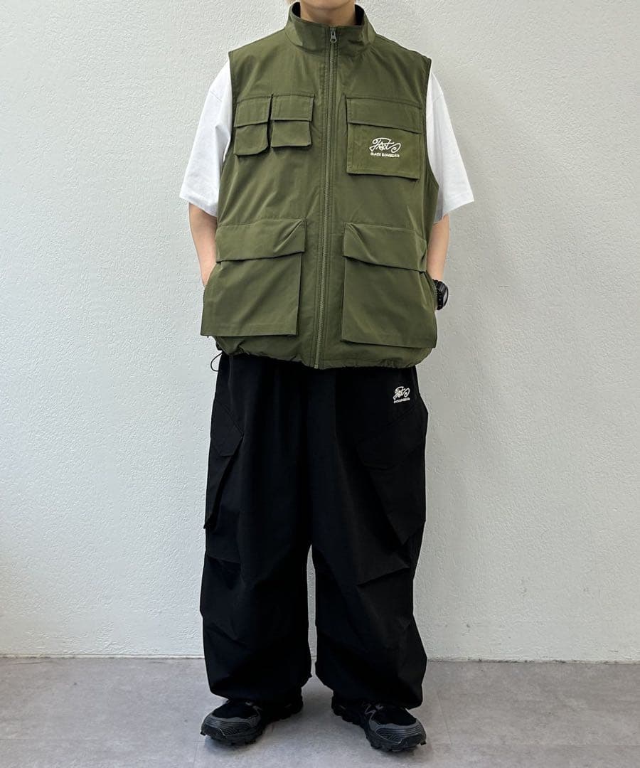 WHO'S WHO gallery】