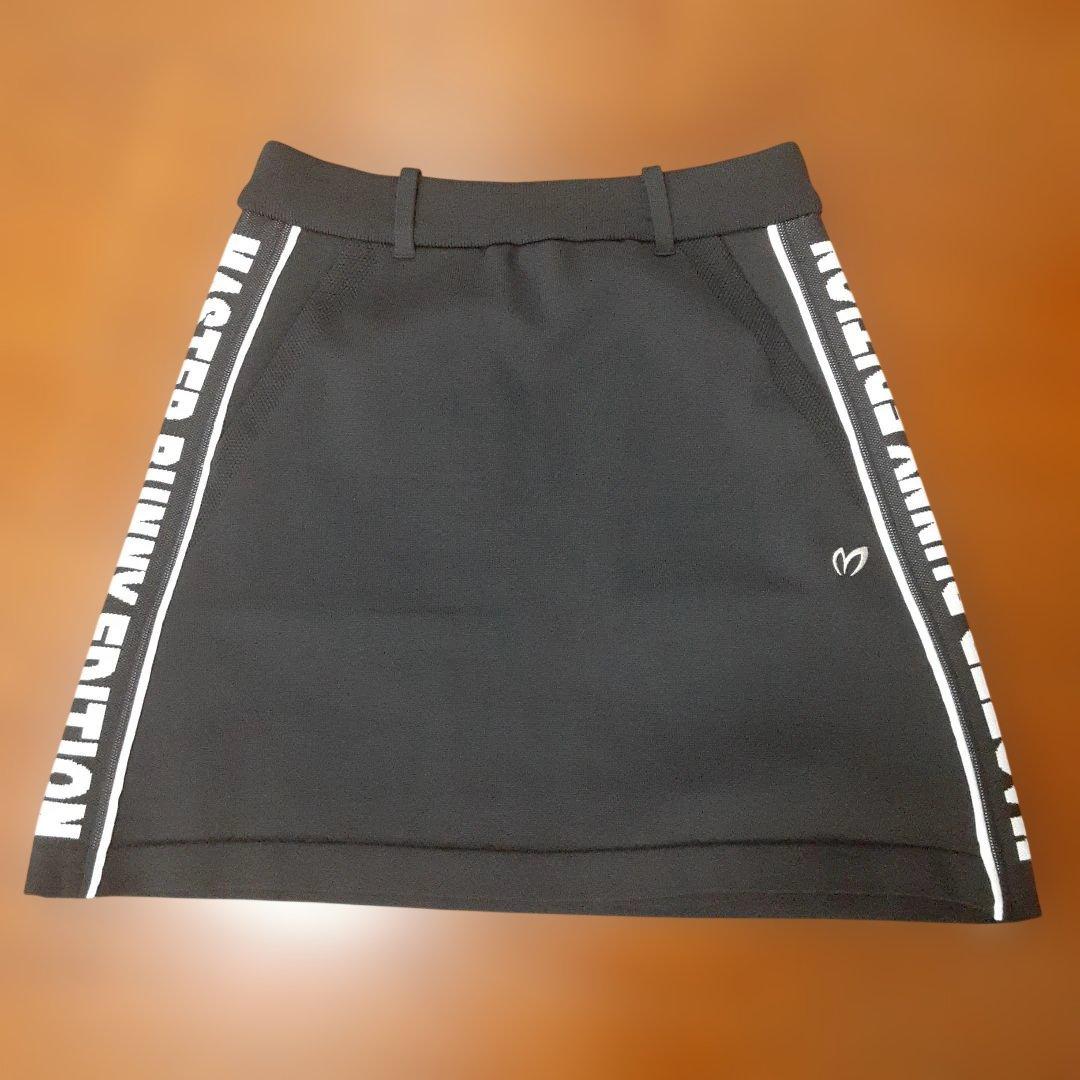 美品　マスターバニー　レディースゴルフ　ニット　スカート黒0