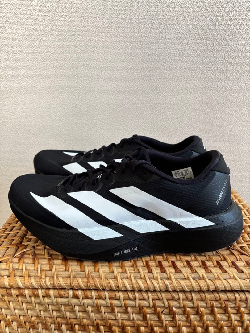 adidas EVO SL WOVEN 26cm ブラック ランニングシューズ