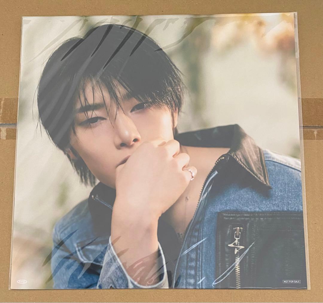 Stray Kids メガジャケ バンチャン ヒョンジン ハン アイエン スキズ