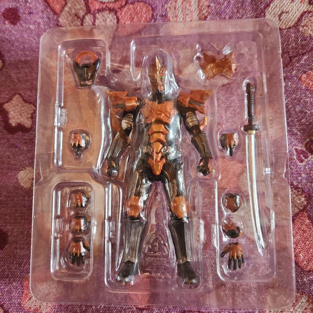 特撮 SHFiguarts JUGGRUS-JUGGLER