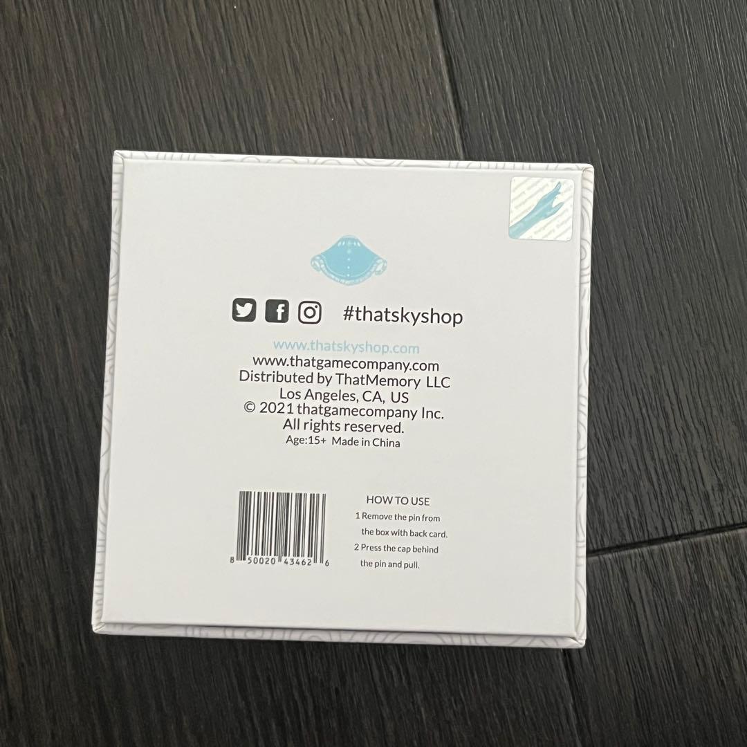 Sky星を紡ぐ子どもたち 想いを編む賢者のケープ ピンバッジ(連携済み)