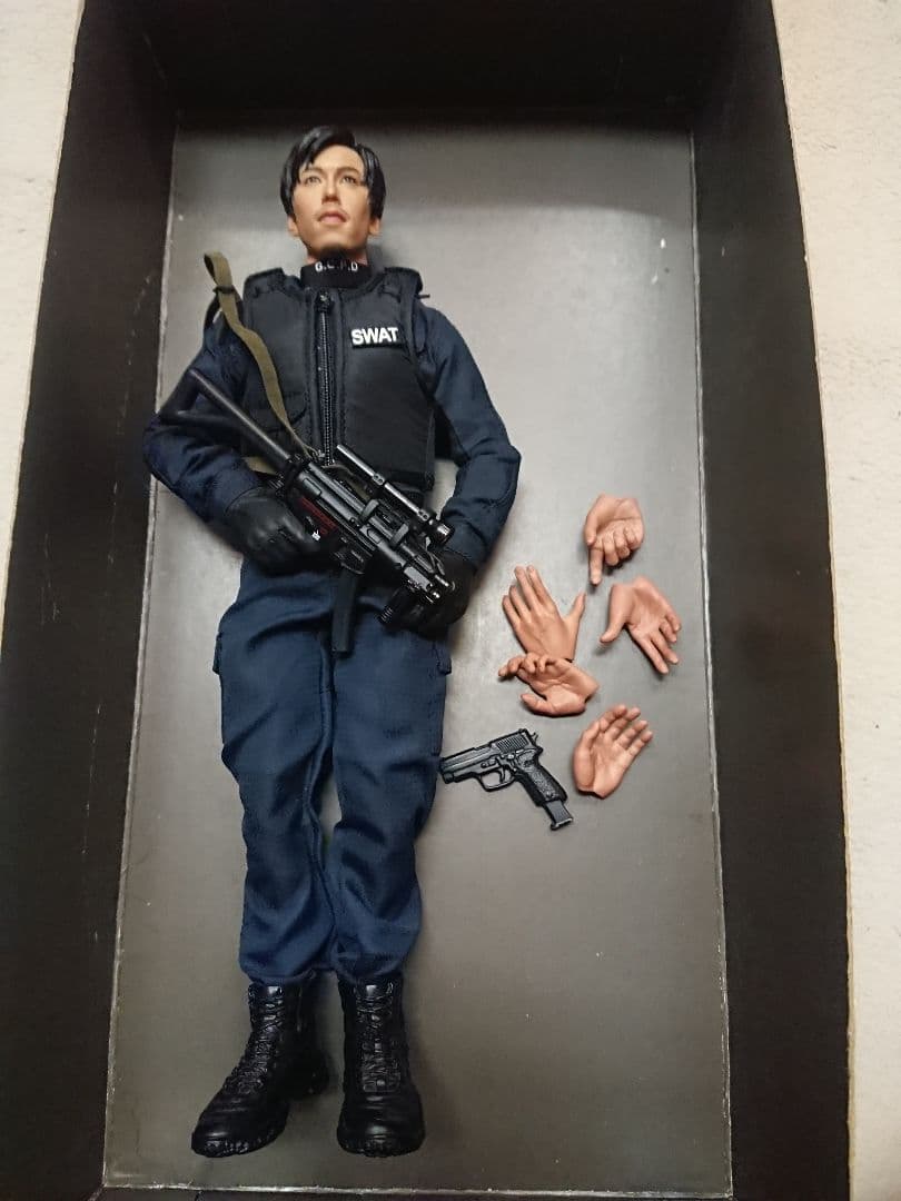 1/6 フィギュア SWAT隊員