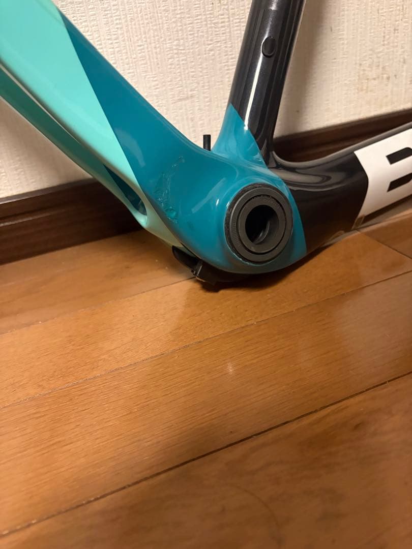 BIANCHI OLTRE XR3 DISC 50サイズ フレームセット