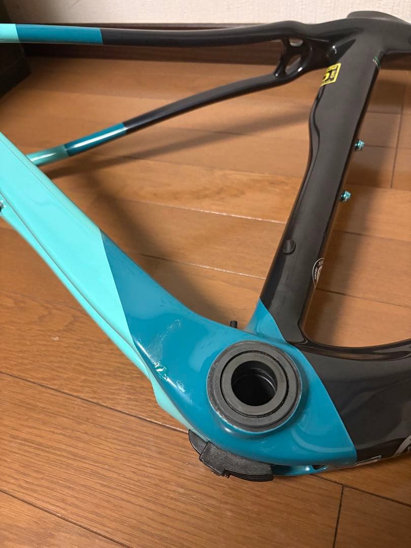 BIANCHI OLTRE XR3 DISC 50サイズ フレームセット