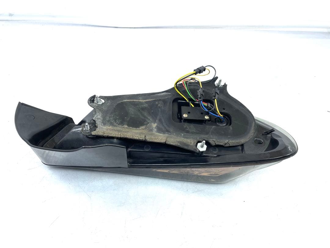 86(BRZ)SONAR ソナー テールランプ SK1710-TYF8612 右