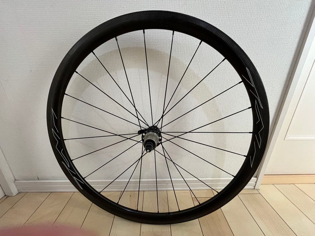 【超軽量‼️】TNI DRAGON35 カーボンチューブラーホイール