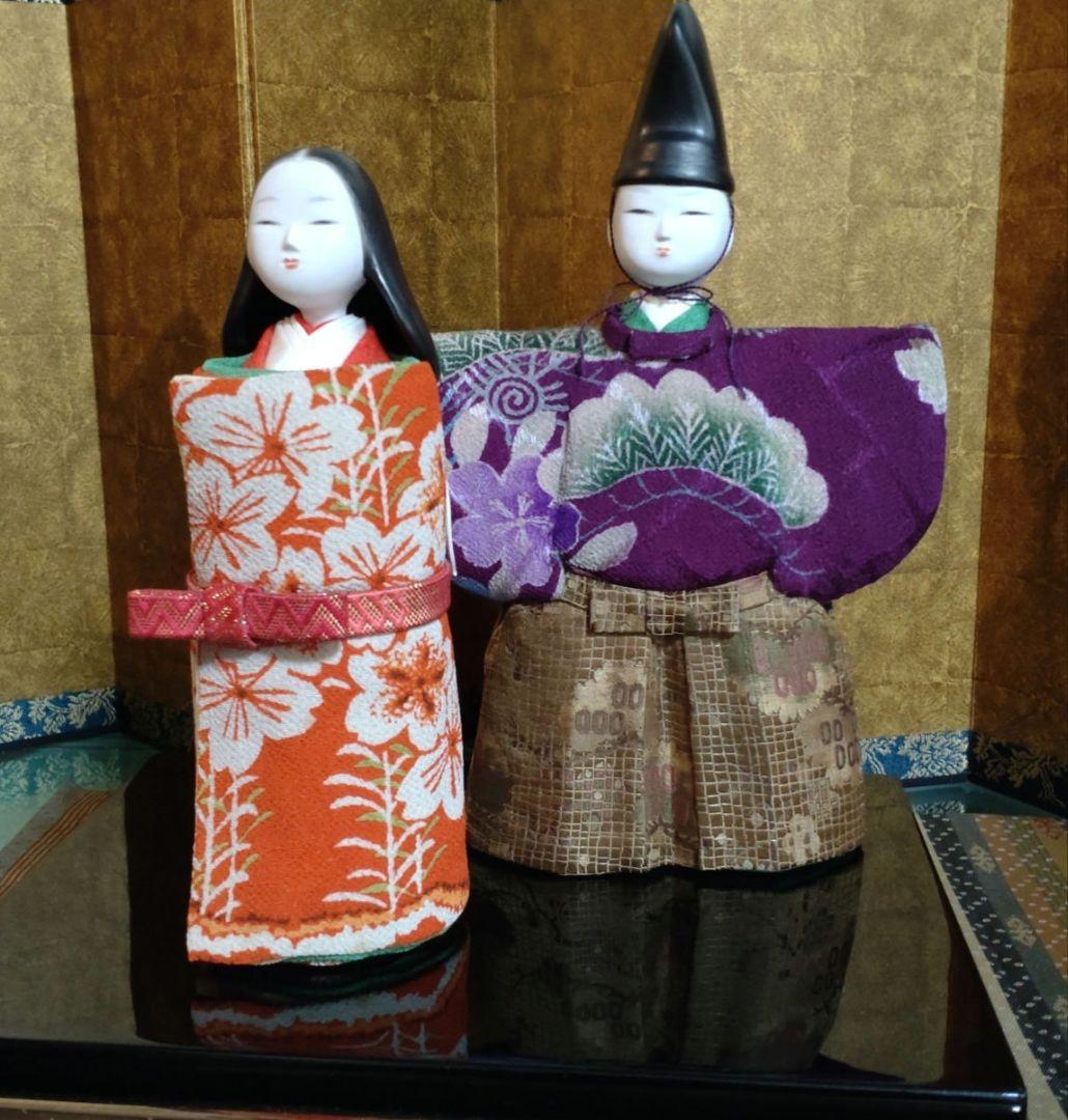 桐塑雛人形　女雛の髪型は難度が高い　伝統的な雛人形 　衣裳古布