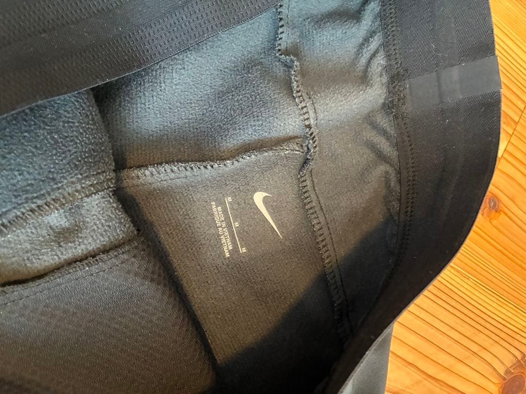 nikepro ウィンタライズド上下セット mサイズ