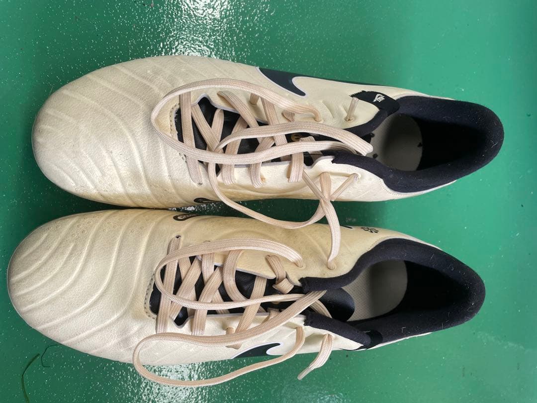 Nike ナイキティエンポ10 アカデミーHG 美中古