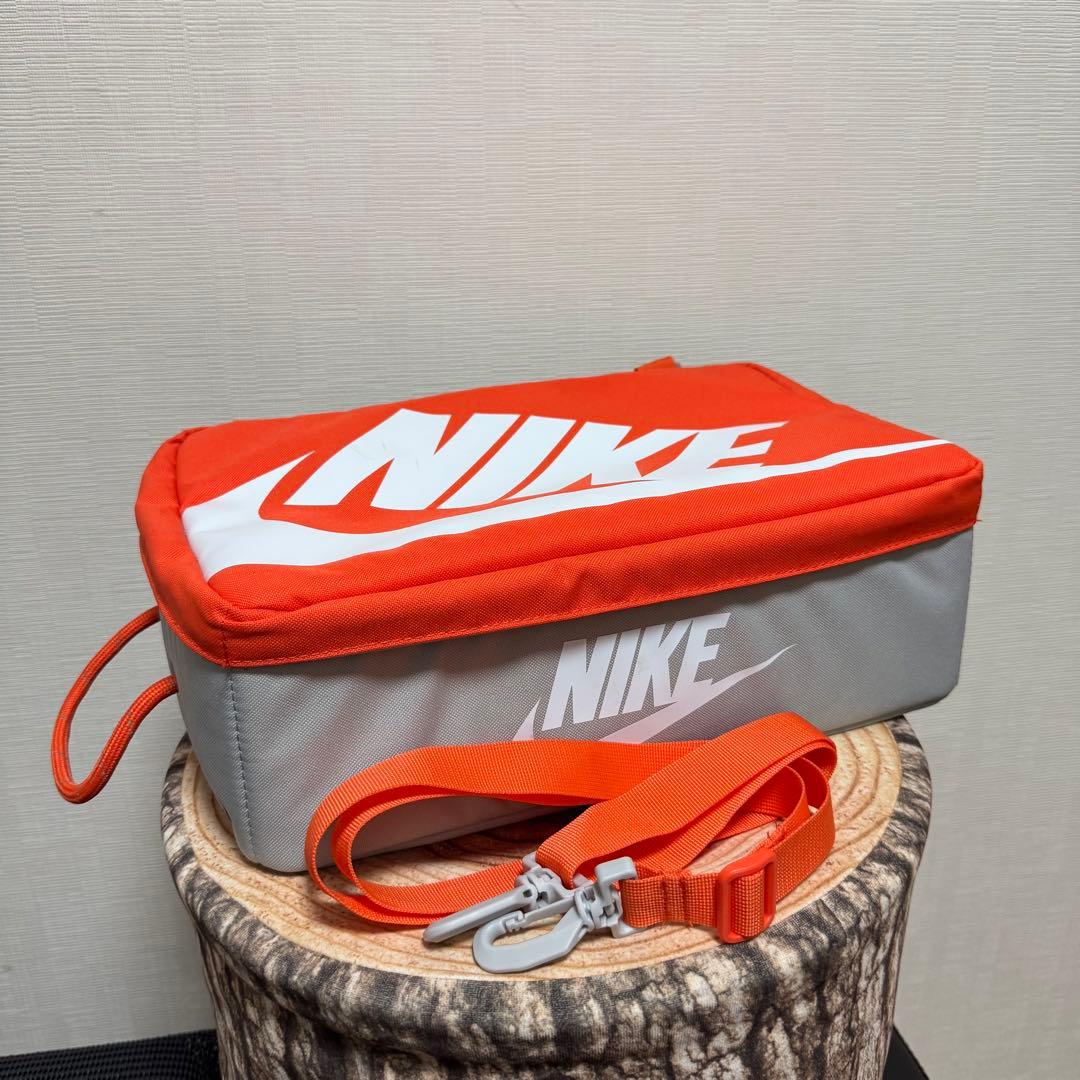 近推し 新同ナイキNIKE DA7337-869シューズバッグ