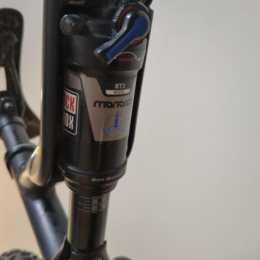 commencal  trail 27.5 フルサス MTB