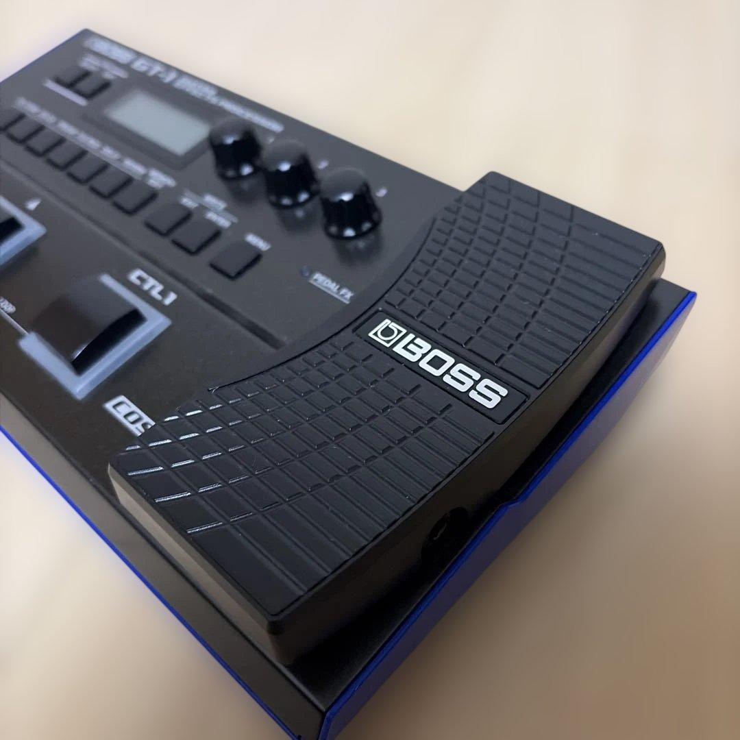 BOSS GT-1 ギターマルチエフェクター　電源アダプター付き