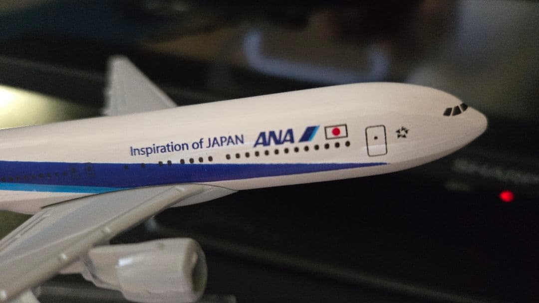 ANA Boeing 777 1/200スケールモデル