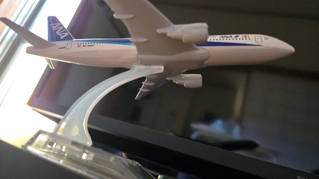 ANA Boeing 777 1/200スケールモデル