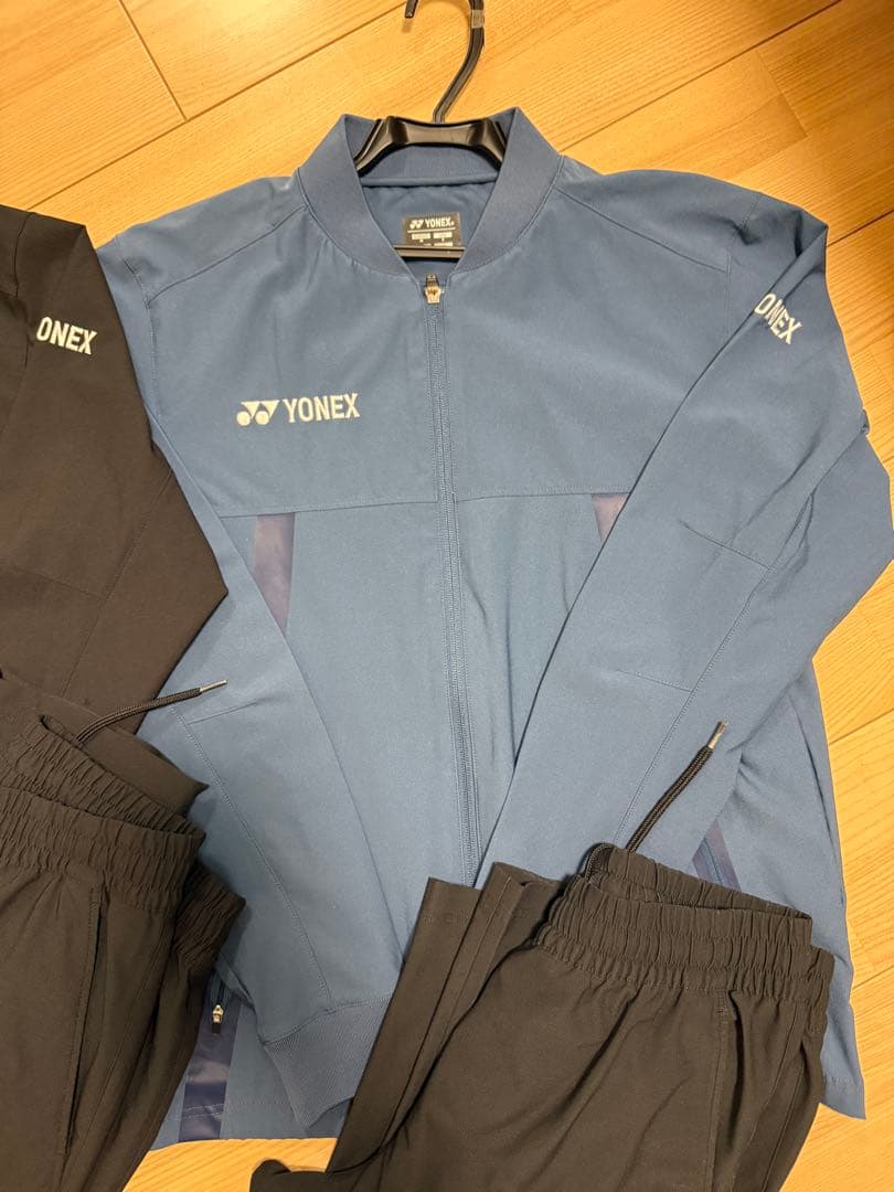 YONEX ウォームアップ 上下セット