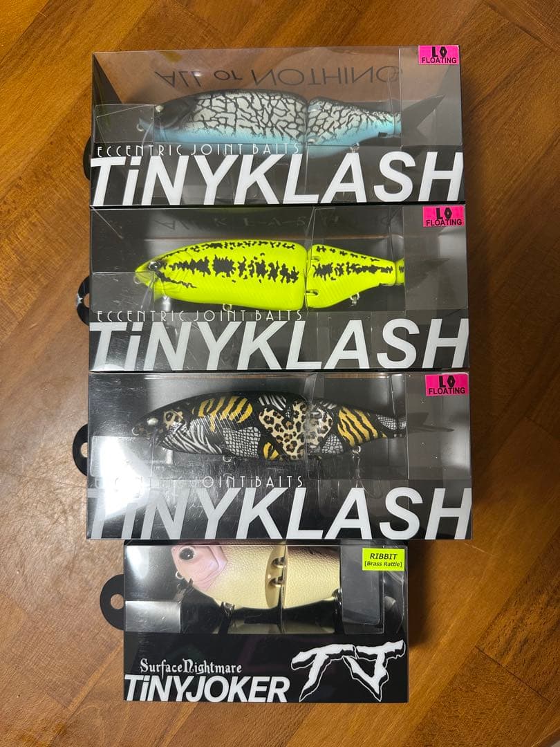 DRT TiNY KLASH LowとDRT TiNY JOKER