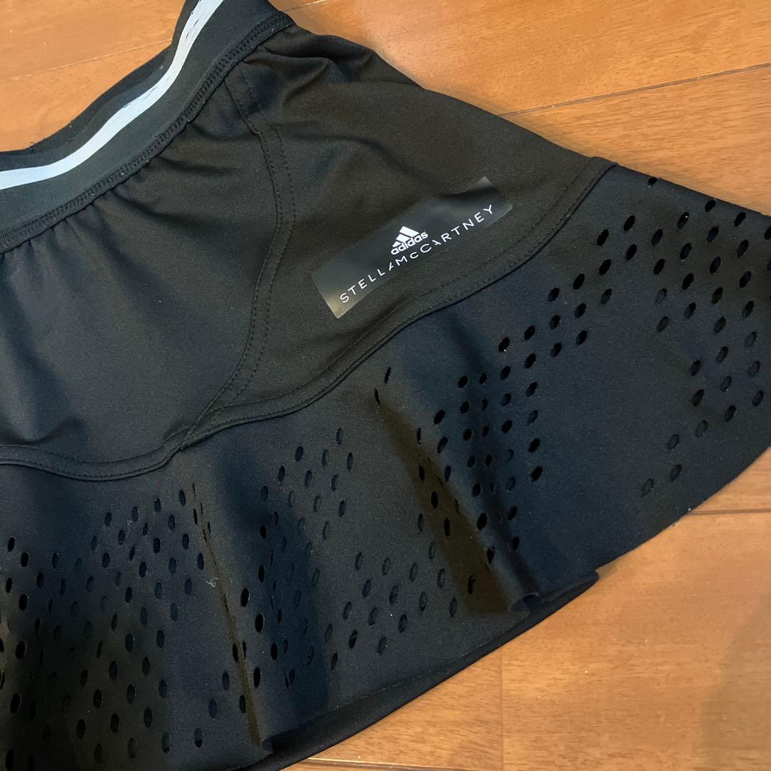 【再値下げ】adidasbyステラマッカートニー　バリケード　スコート　ブラック