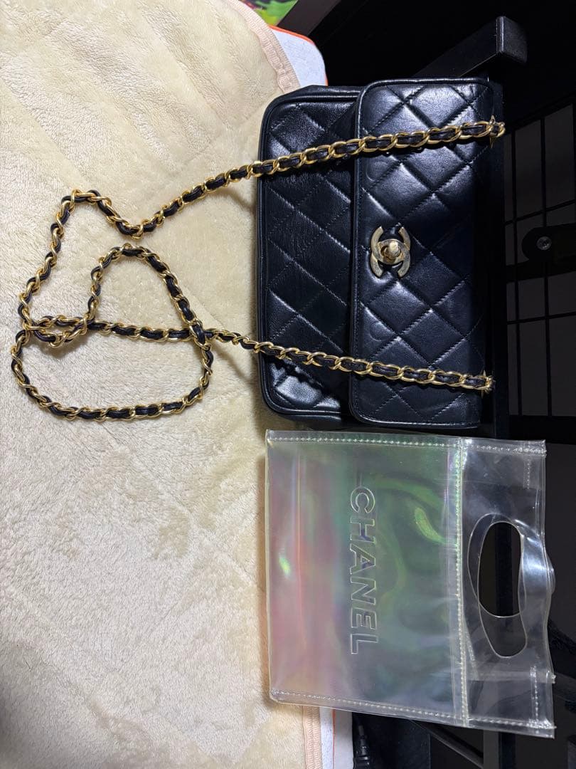 CHANEL ノベルティーヴィンテージ2つセット　ショルダーバッグ、ハンドバッグ