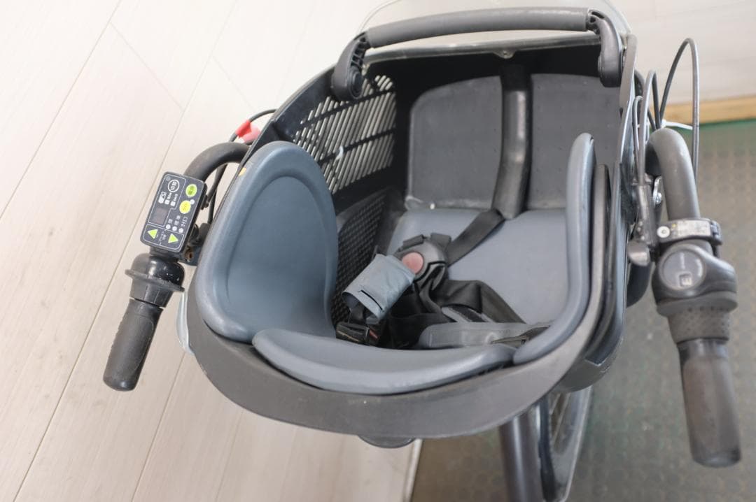 z*u様 電動自転車 BS アンジェリーノ　20インチ　3段　8.7Ah充電器あ