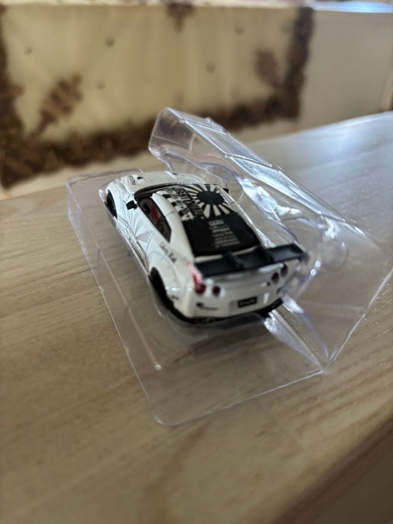 MINIGT LB★Works Nissan GT-R ホワイト 64