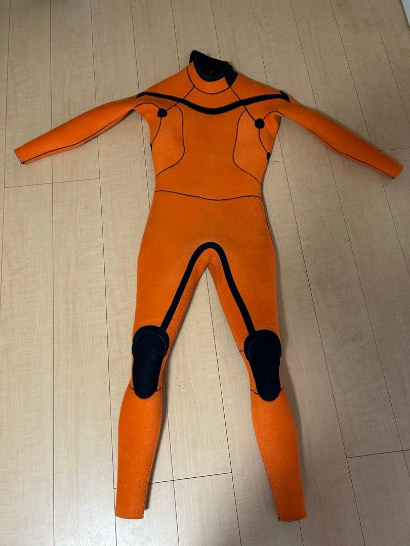 ZERO ウェットスーツ　セミドライ