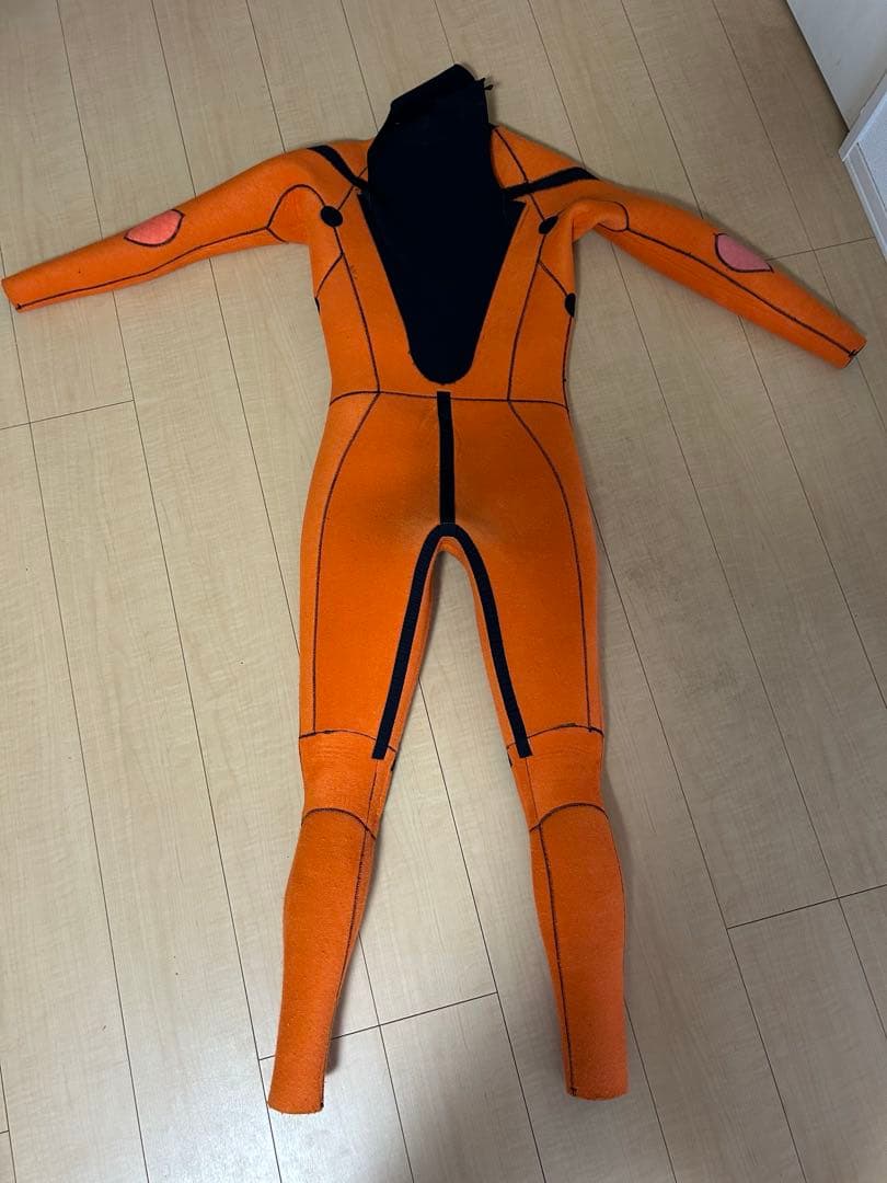 ZERO ウェットスーツ　セミドライ