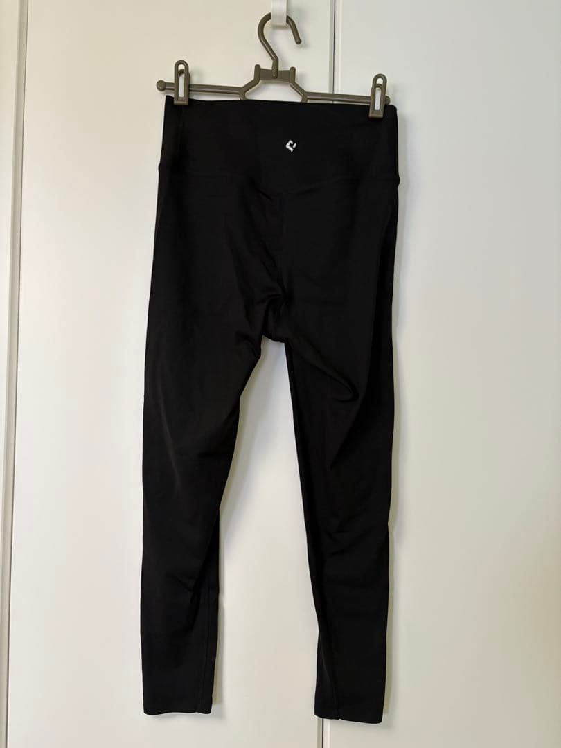 【美品】BELMISE FIT Re:Move レギンス