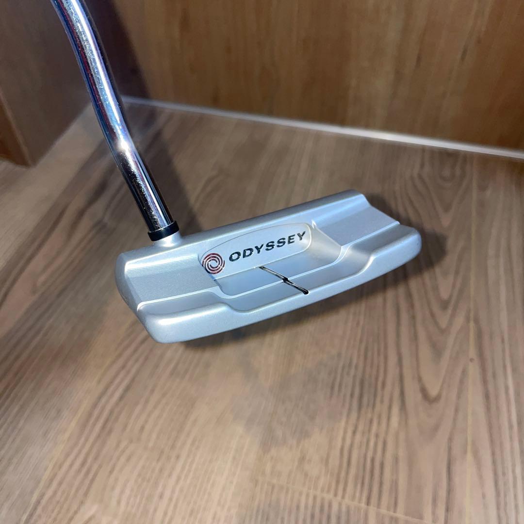 【ODYSSEEY】ホワイトホットOG ダブルワイドパター 33インチ
